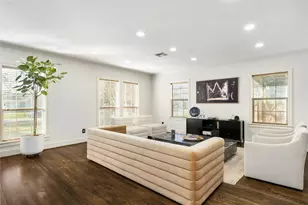 516 W 30th St, Houston, TX 77018 - Photo 6