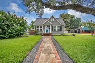 903 English St, Houston, TX 77009 - Photo 1