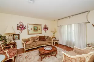 1022 Saddle Rock Dr, Houston, TX 77088 - Photo 8