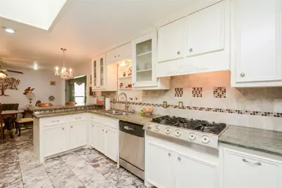 1022 Saddle Rock Drive, Houston, TX 77088 - Photo 10