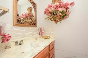1022 Saddle Rock Dr, Houston, TX 77088 - Photo 22