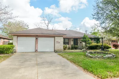 1022 Saddle Rock Drive, Houston, TX 77088 - Photo 1