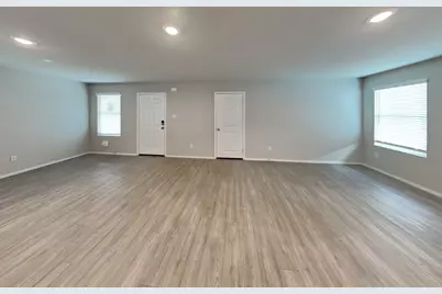 7310 Adaja River, San Antonio, TX 78244 - Photo 4