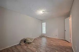 811 Loire Ln, Houston, TX 77090 - Photo 28