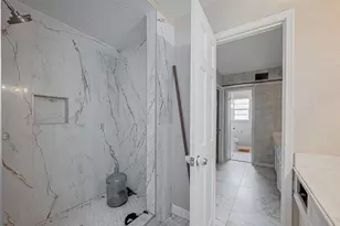 811 Loire Ln, Houston, TX 77090 - Photo 40