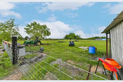 660 County Road 3011, Dayton, TX 77535 - Photo 28
