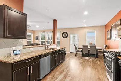 2226 Spring Hollow Drive, Baytown, TX 77521 - Photo 10