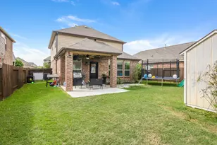 2226 Spring Hollow Dr, Baytown, TX 77521 - Photo 22