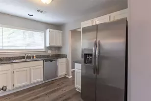 76 Hickory Oak Dr, The Woodlands, TX 77381 - Photo 12