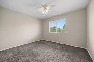 14206 Bonham Oaks Ln, Houston, TX 77047 - Photo 22