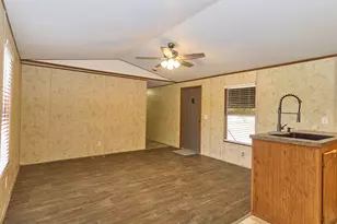 1003 Nunez St, Beasley, TX 77417 - Photo 6