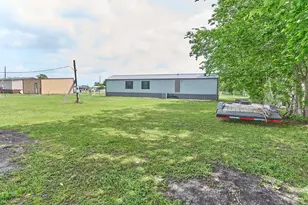 1003 Nunez St, Beasley, TX 77417 - Photo 18