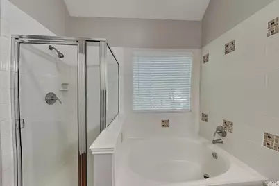 619 Bending Bough Drive, Spring, TX 77388 - Photo 10