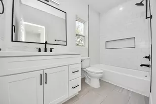 7012 St Augustine St, Houston, TX 77021 - Photo 32