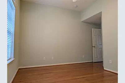 6018 Briar Hill Court, Sugar Land, TX 77479 - Photo 18