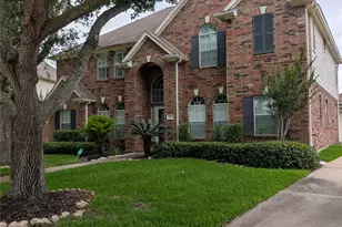 6018 Briar Hill Ct, Sugar Land, TX 77479 - Photo 1