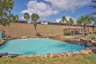 9520 Seawall Blvd, Galveston, TX 77554 - Photo 14