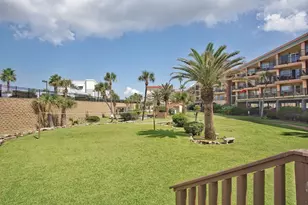 9520 Seawall Blvd, Galveston, TX 77554 - Photo 12