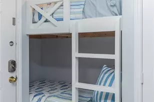 9520 Seawall Blvd, Galveston, TX 77554 - Photo 10