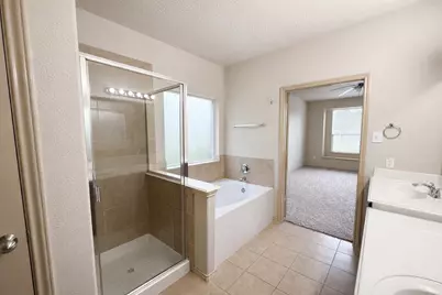 11922 Harristown Dr, Houston, TX 77047 - Photo 16