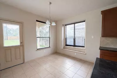 11922 Harristown Dr, Houston, TX 77047 - Photo 10