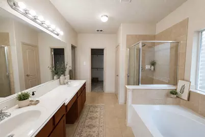 11922 Harristown Dr, Houston, TX 77047 - Photo 14