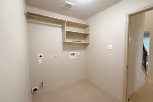 11922 Harristown Drive, Houston, TX 77047 - Photo 6