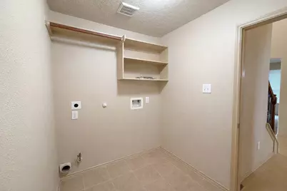 11922 Harristown Dr, Houston, TX 77047 - Photo 6