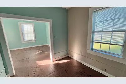 4310 Broadway Street, Galveston, TX 77550 - Photo 6