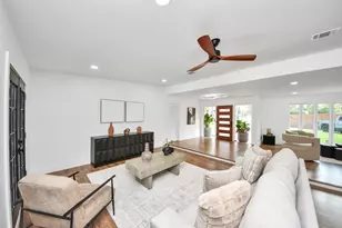 12334 Beauregard Dr, Houston, TX 77024 - Photo 10