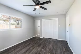 16210 Cypress Point Dr, Cypress, TX 77429 - Photo 16