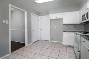 16210 Cypress Point Dr, Cypress, TX 77429 - Photo 6