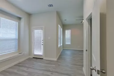 9835 Willow Creek Commerce Drive #420, Tomball, TX 77375 - Photo 4