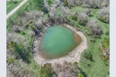 000 Piney Point Run, Huntsville, TX 77320 - Photo 2