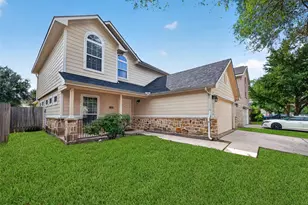 11030 KNOBBLEY Oak Ct, Cypress, TX 77065 - Photo 2