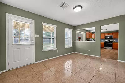 11030 Knobbley Oak Ct, Cypress, TX 77065 - Photo 10