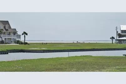 13 Saddlebunch, Hitchcock, TX 77563 - Photo 6