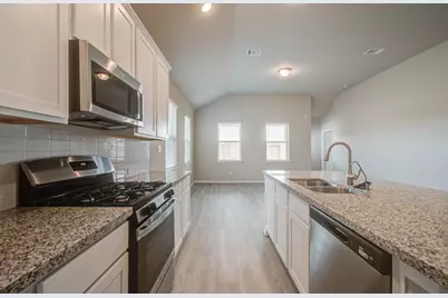 8430 Moonlight Bay Circle, Baytown, TX 77523 - Photo 24