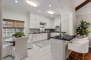 506 Briar Hill Dr, Houston, TX 77042 - Photo 14