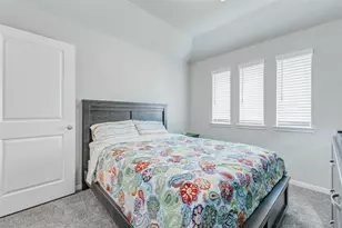 2806 Kingly Pne Trl, Conroe, TX 77385 - Photo 38
