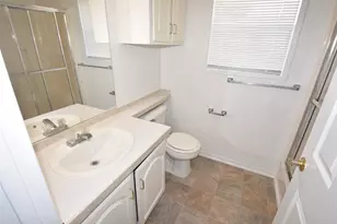 10010 Sugarvine Ln, Tomball, TX 77375 - Photo 16