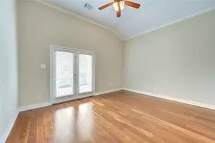 1117 W 18th St, Houston, TX 77008 - Photo 24