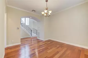 1117 W 18th St, Houston, TX 77008 - Photo 6