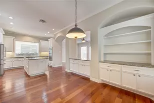 1117 W 18th St, Houston, TX 77008 - Photo 10