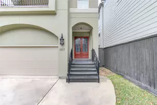1117 W 18th St, Houston, TX 77008 - Photo 2