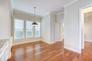 1117 W 18th St, Houston, TX 77008 - Photo 8