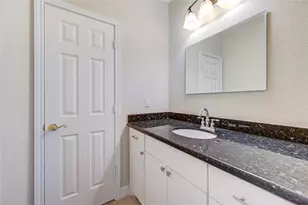 1117 W 18th St, Houston, TX 77008 - Photo 28