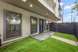 1119 St Charles St, Houston, TX 77003 - Photo 28