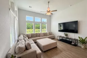 439 S Amherst Dr, West Columbia, TX 77486 - Photo 16