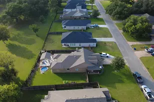 439 S Amherst Dr, West Columbia, TX 77486 - Photo 28